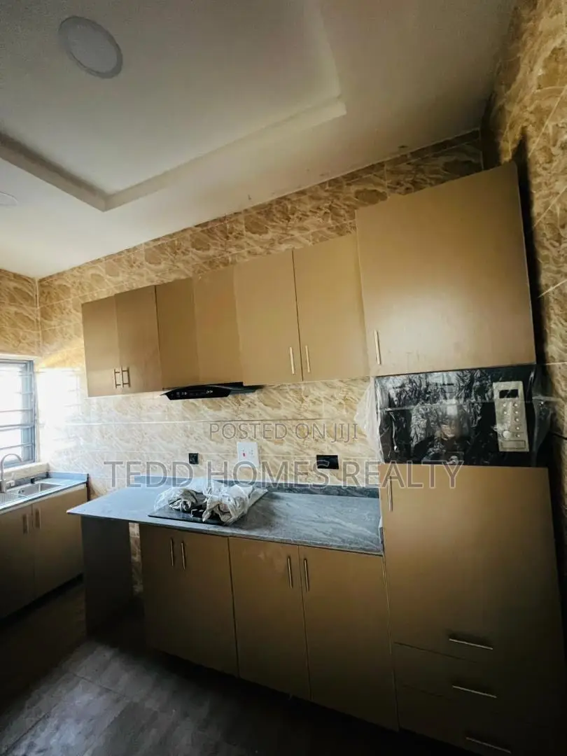 2bdrm Apartment in Ajah, Abraham Adesanya Estate for sale in Abraham Adesanya Estate