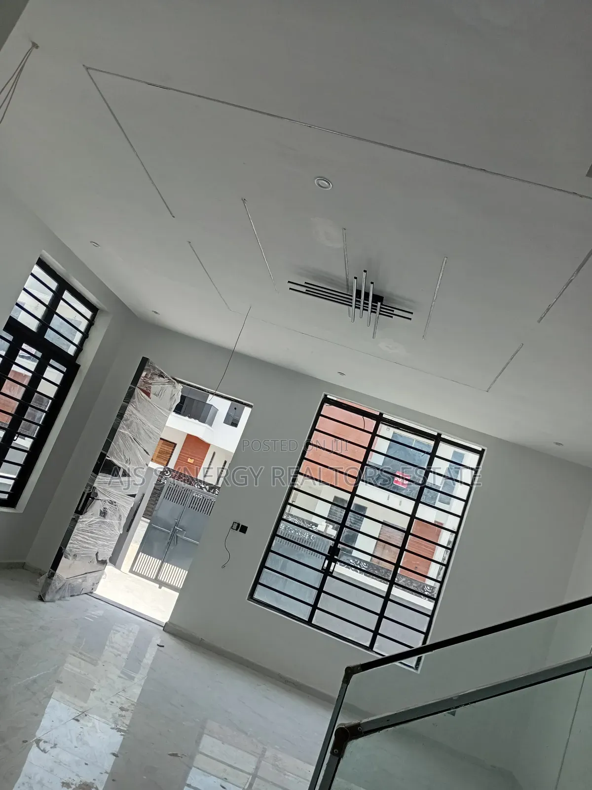 4bdrm Duplex in Lekki Gardens Estate, Sangotedo for sale in Sangotedo