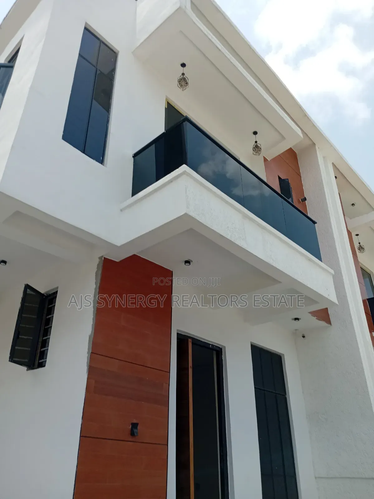 4bdrm Duplex in Sunshine, Sangotedo for sale in Sangotedo