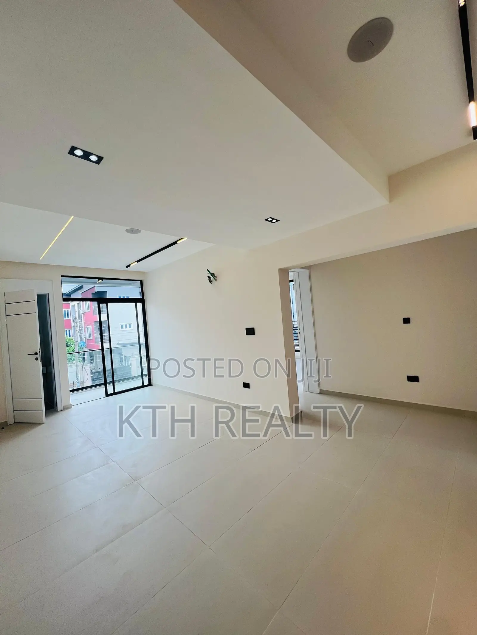 2bdrm Apartment in Lekki for sale in Lekki Phase 1