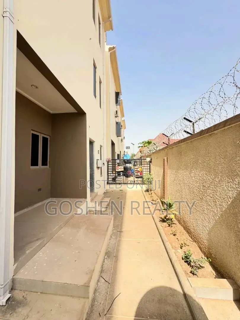 5bdrm Duplex in Jabi Main for rent in Jabi