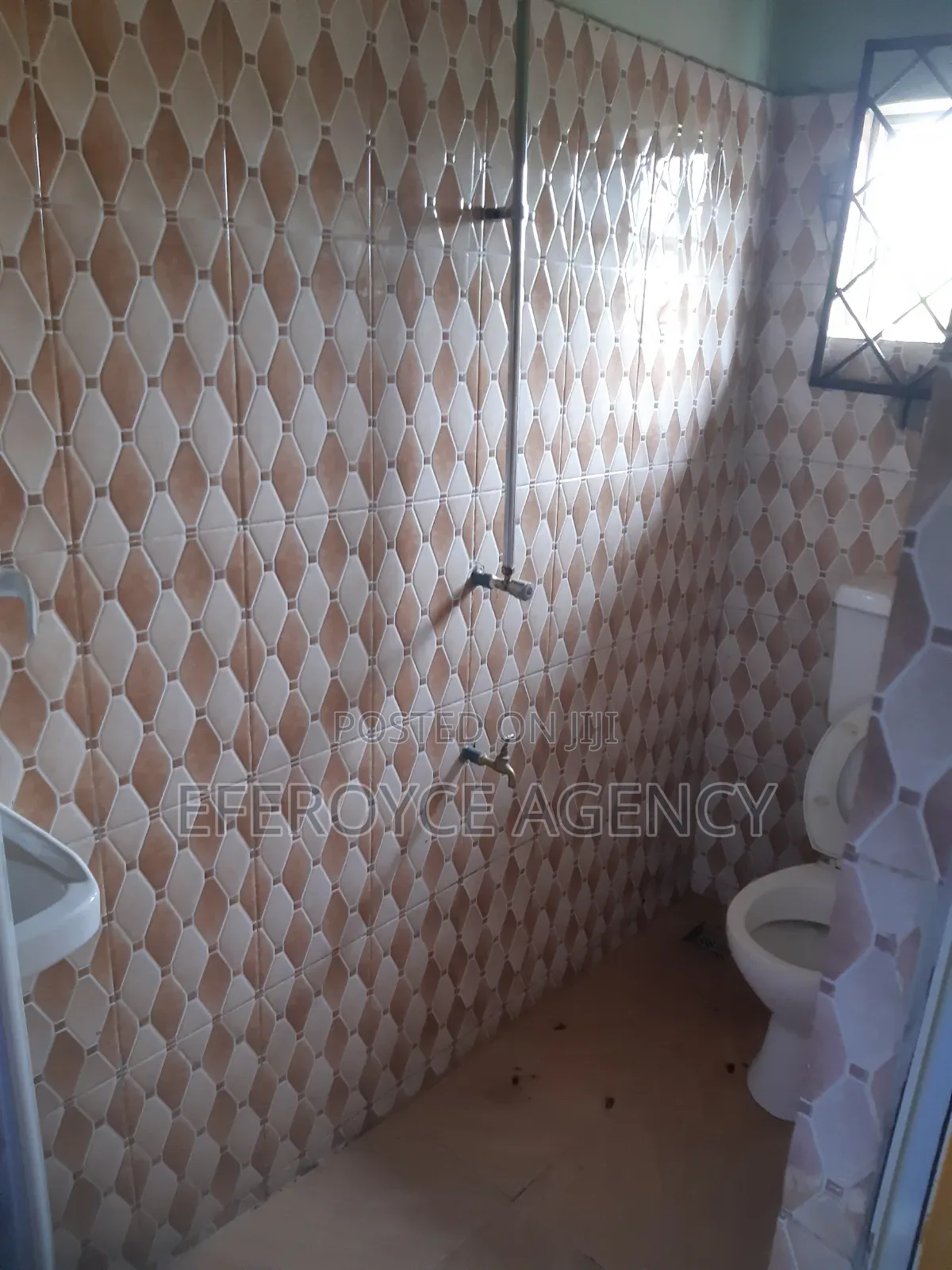 2bdrm Apartment in Auchi Bypass, Benin City for rent in Benin City