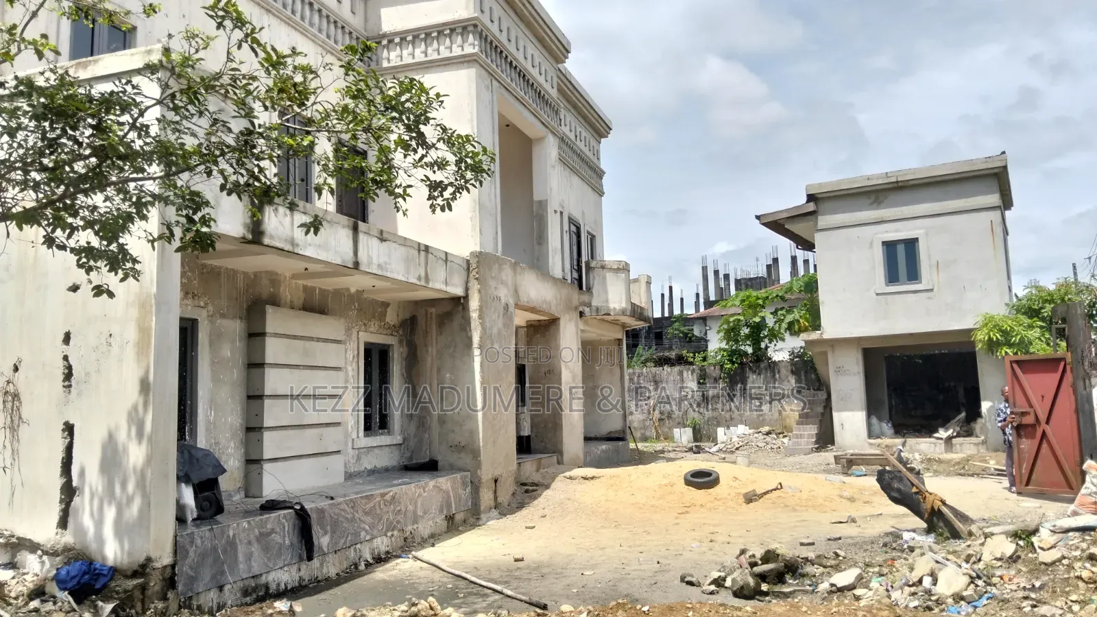 5bdrm Duplex in Old Gra Port for sale in Old GRA