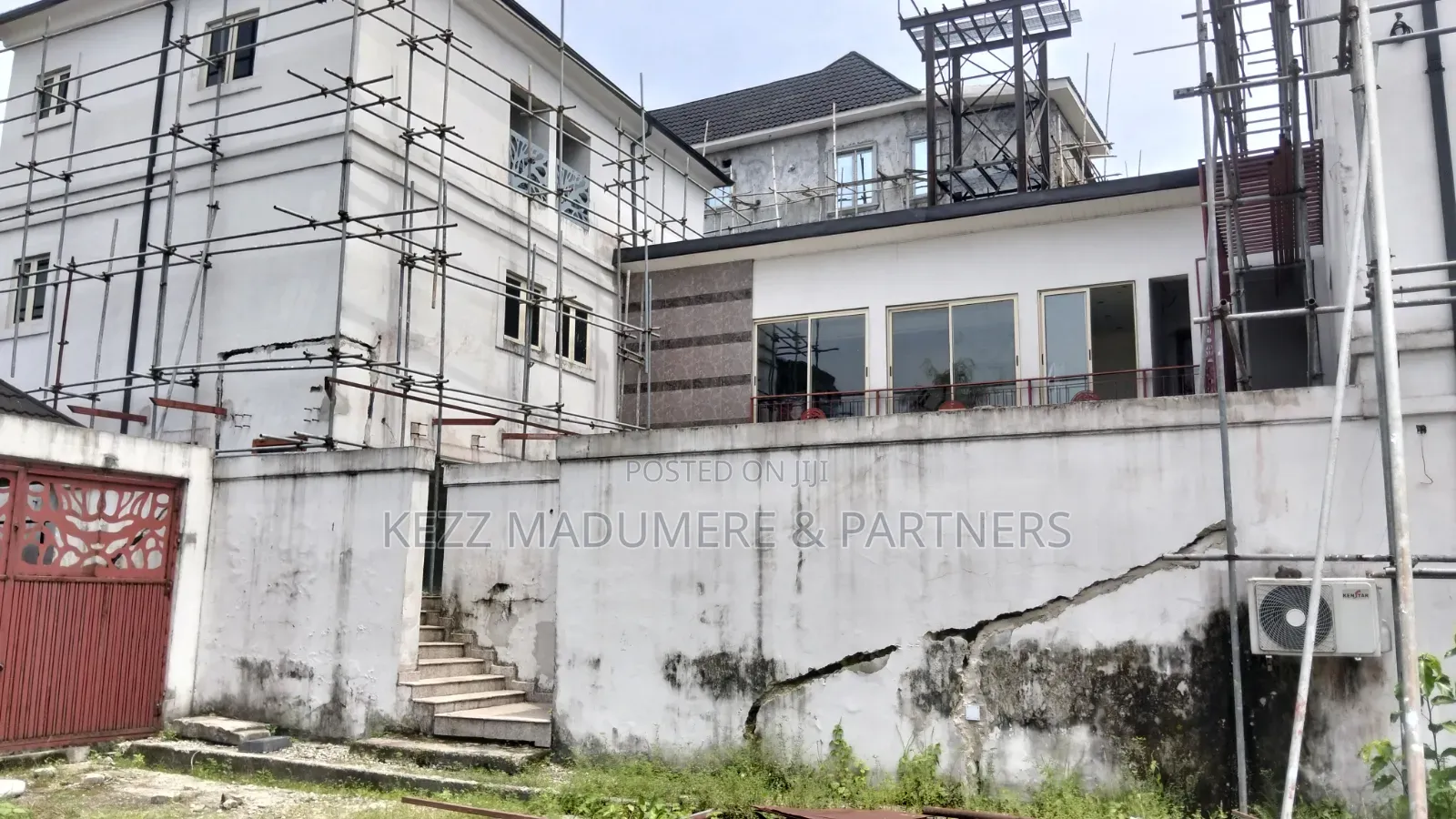 For Sale : Furnished 40 Room Almost Completed Hotel in New Gra in GRA Phase 3 / Port-Harcourt