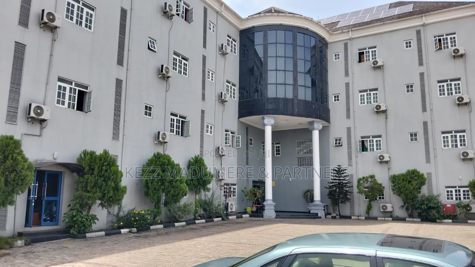 For Sale Functional Hotel in Port Harcourt in GRA Phase 3 / Port-Harcourt