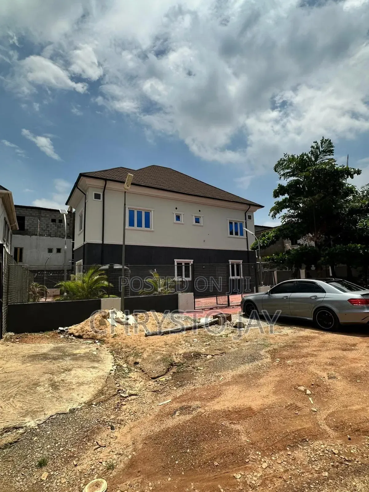 4bdrm Duplex in Dawaki for sale in Dawaki