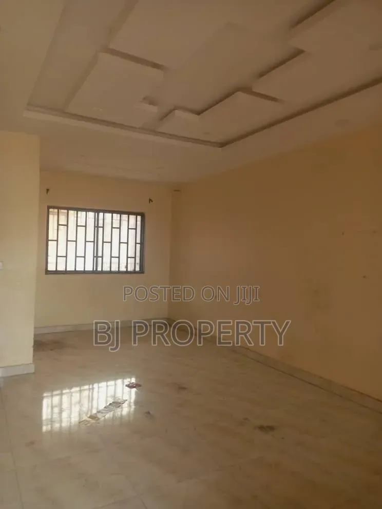 2bdrm Block of Flats in Off Arab Road, Kubwa for rent in Kubwa