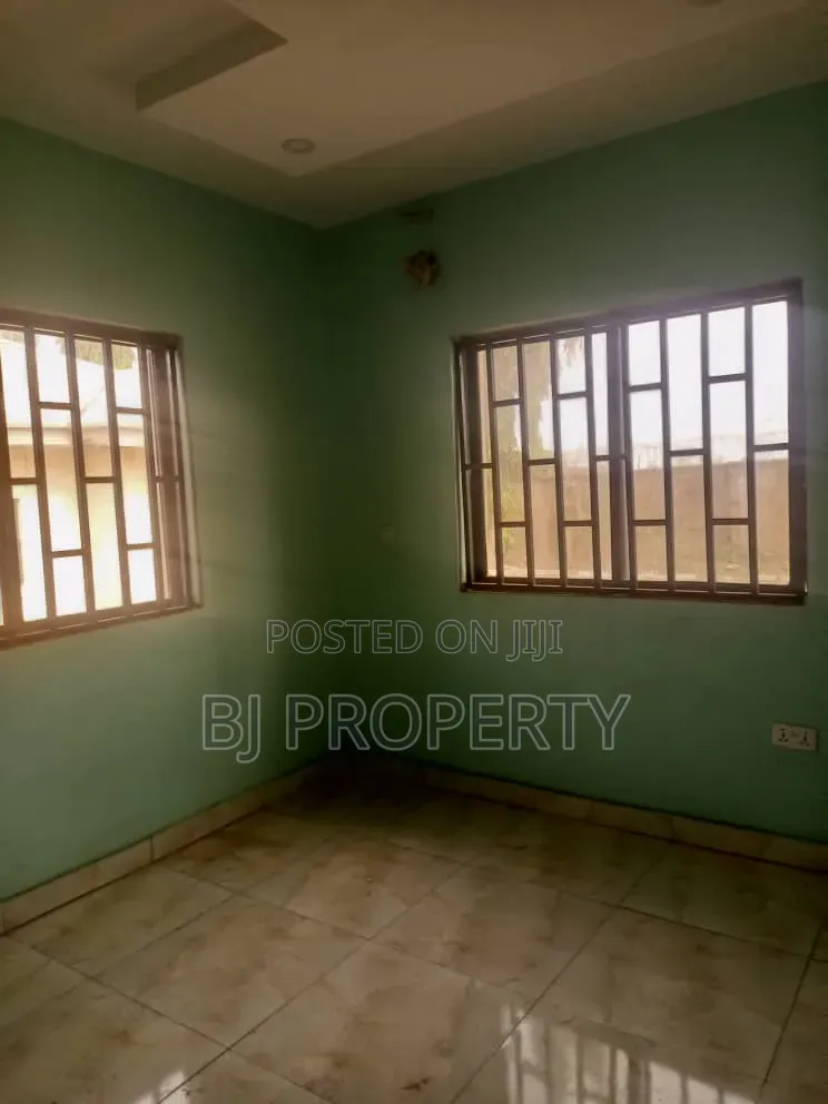 2bdrm Block of Flats in Off Arab Road, Kubwa for rent in Kubwa