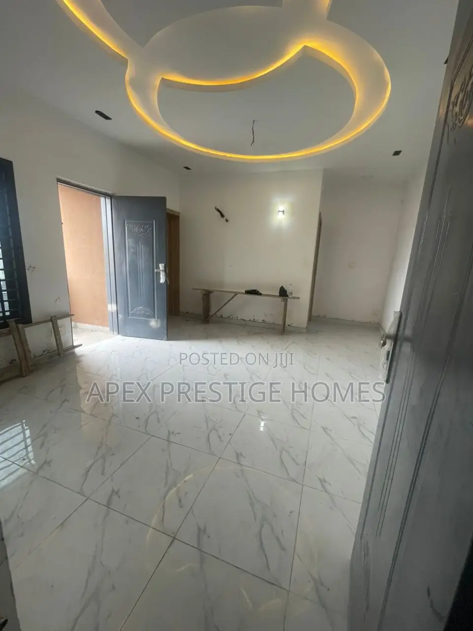 2bdrm Block of Flats in Lagos, Akoka for sale in Akoka