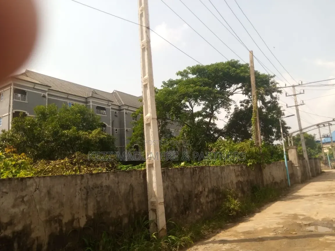 To Let: 5 Plots at Old Gra Ph in Old GRA