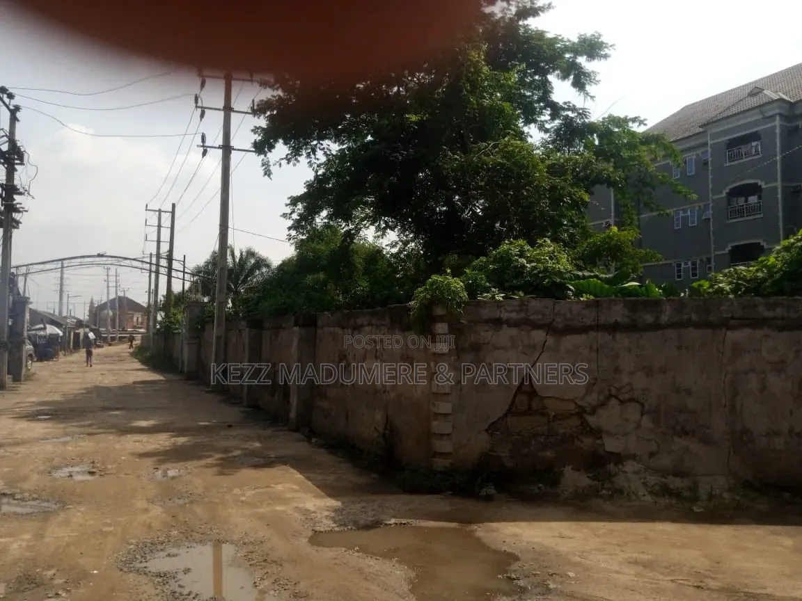To Let: 5 Plots at Old Gra Ph in Old GRA