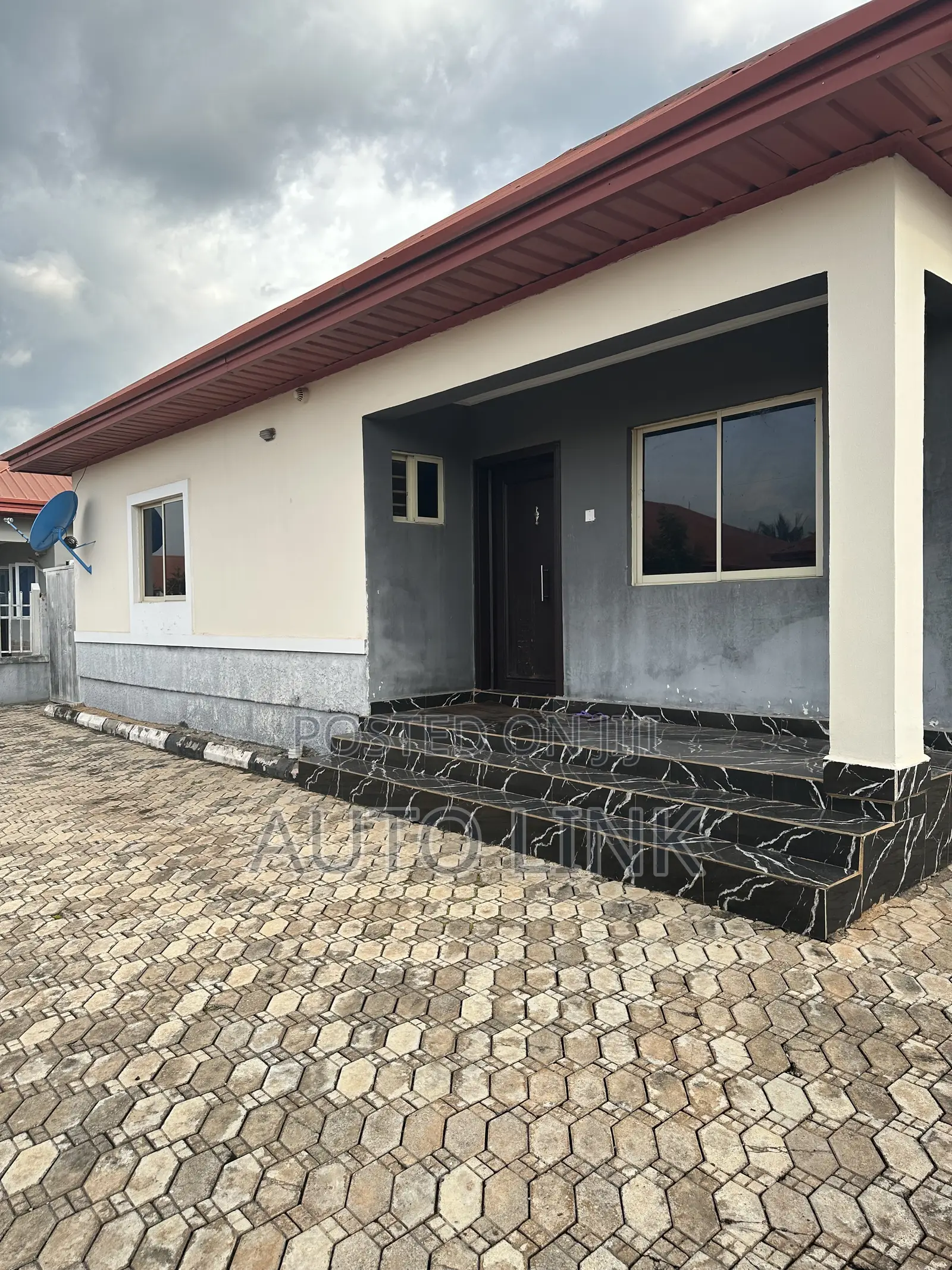 3bdrm Bungalow in Enugu State for sale in Enugu State