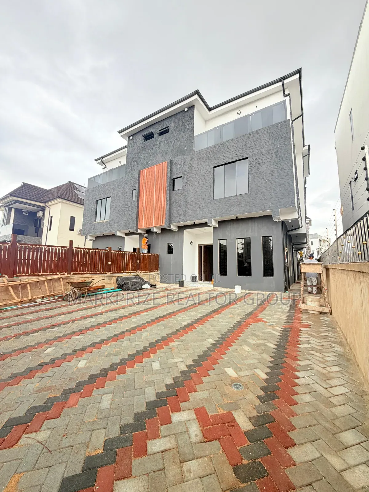 4bdrm Duplex in Gbagada Lagos for sale in Ifako-Gbagada