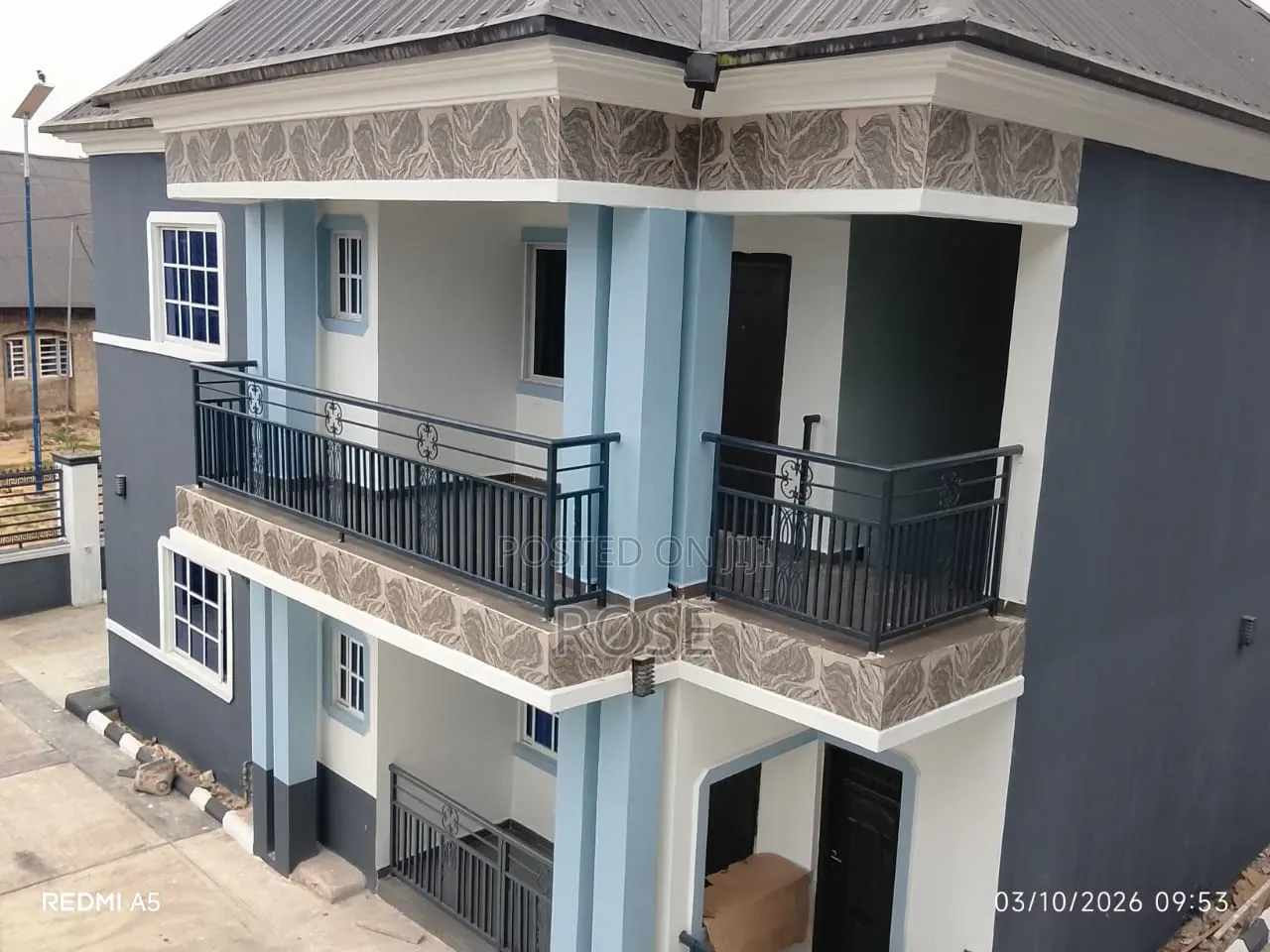15bdrm Block of Flats in Mbikpong Estate, Uyo for sale in Uyo