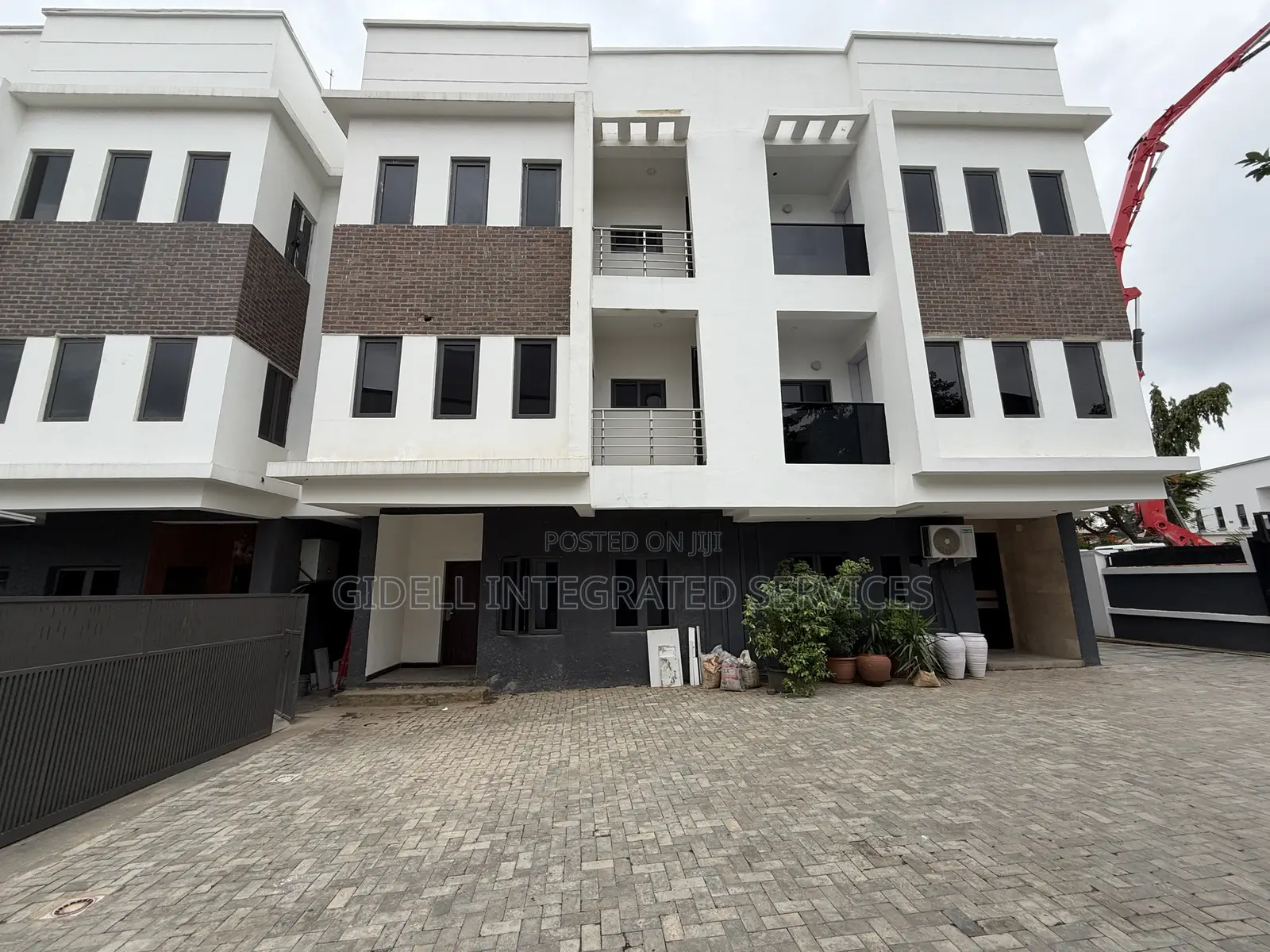 4bdrm Duplex in Wuse 2 for sale in Wuse 2