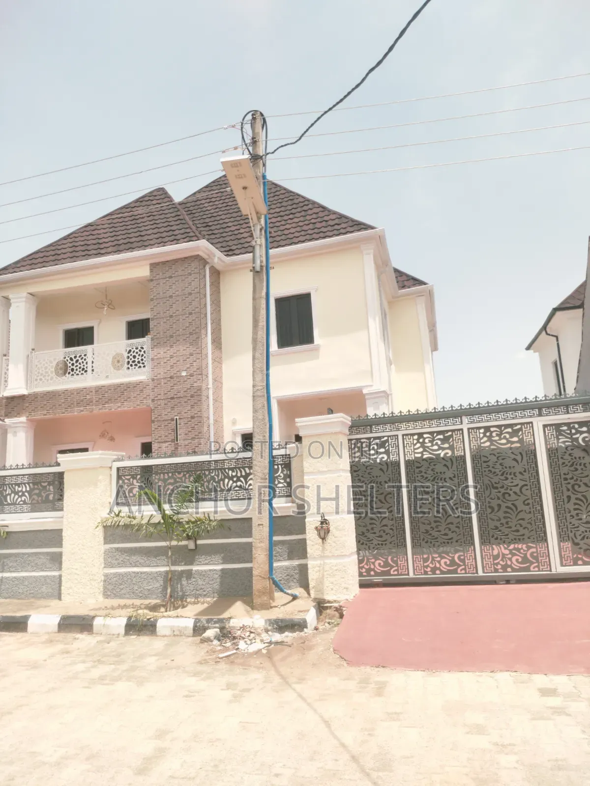 3bdrm Duplex in An Estate Along Aso for sale in Sabon Lugbe
