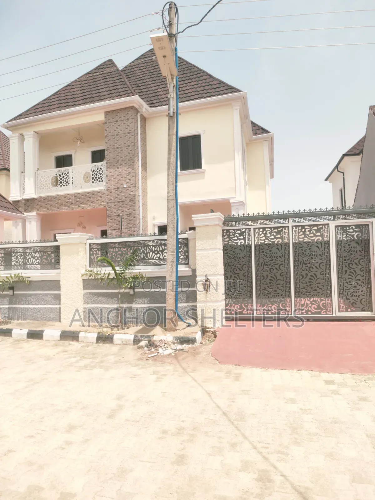 3bdrm Duplex in An Estate Along Aso for sale in Sabon Lugbe