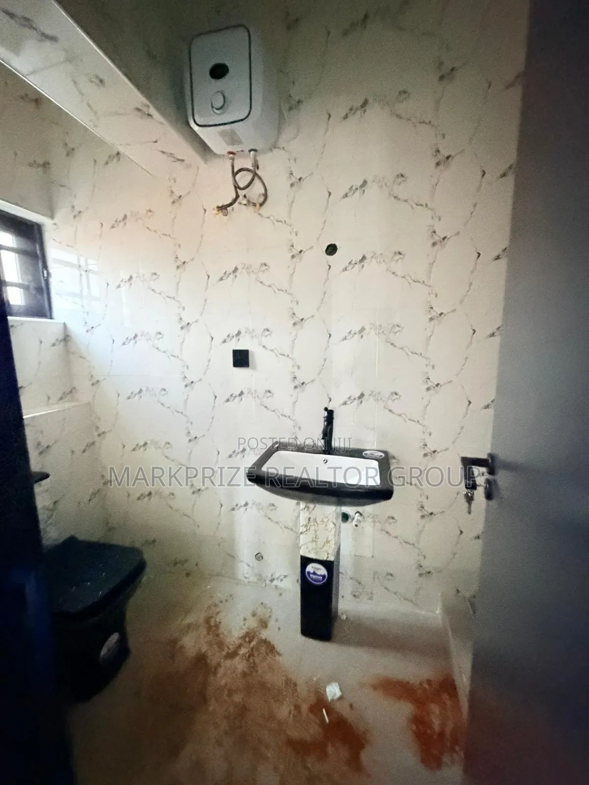 3bdrm Duplex in Maryland Lagos for sale in LSDPC Maryland Estate