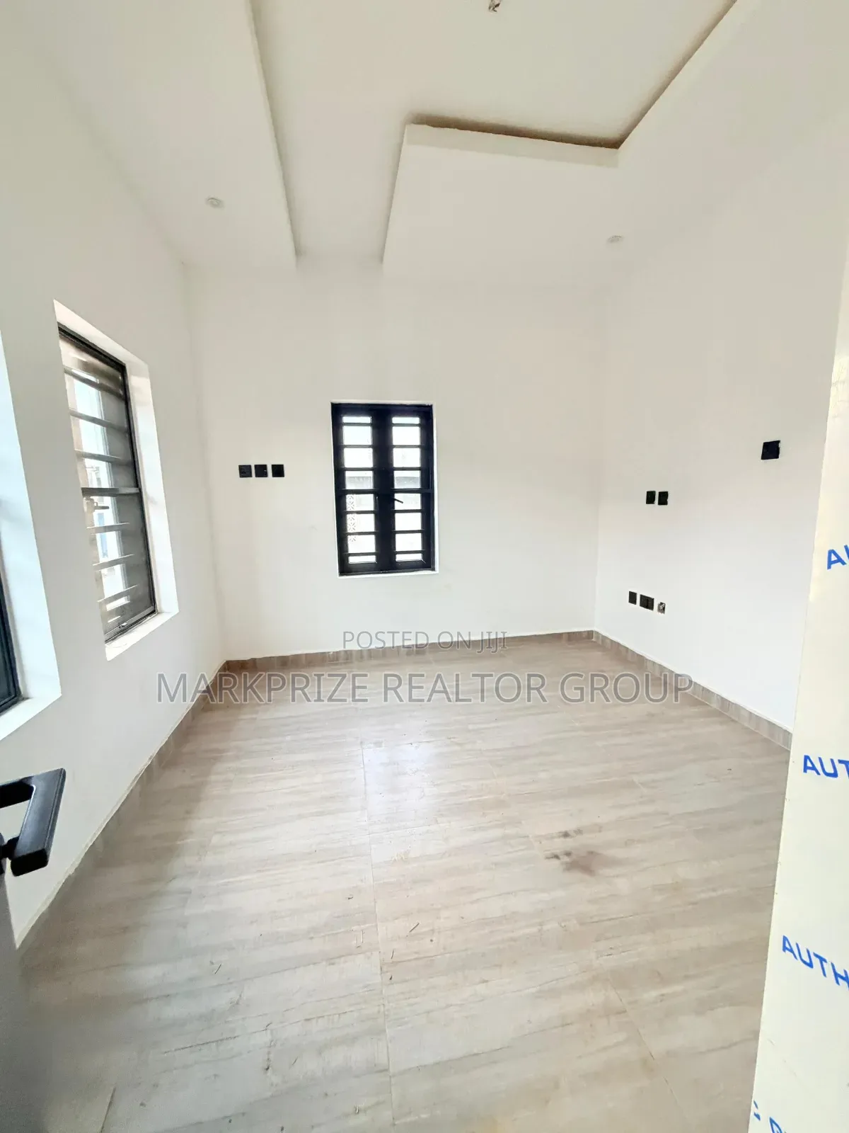 3bdrm Duplex in Maryland Lagos for sale in LSDPC Maryland Estate