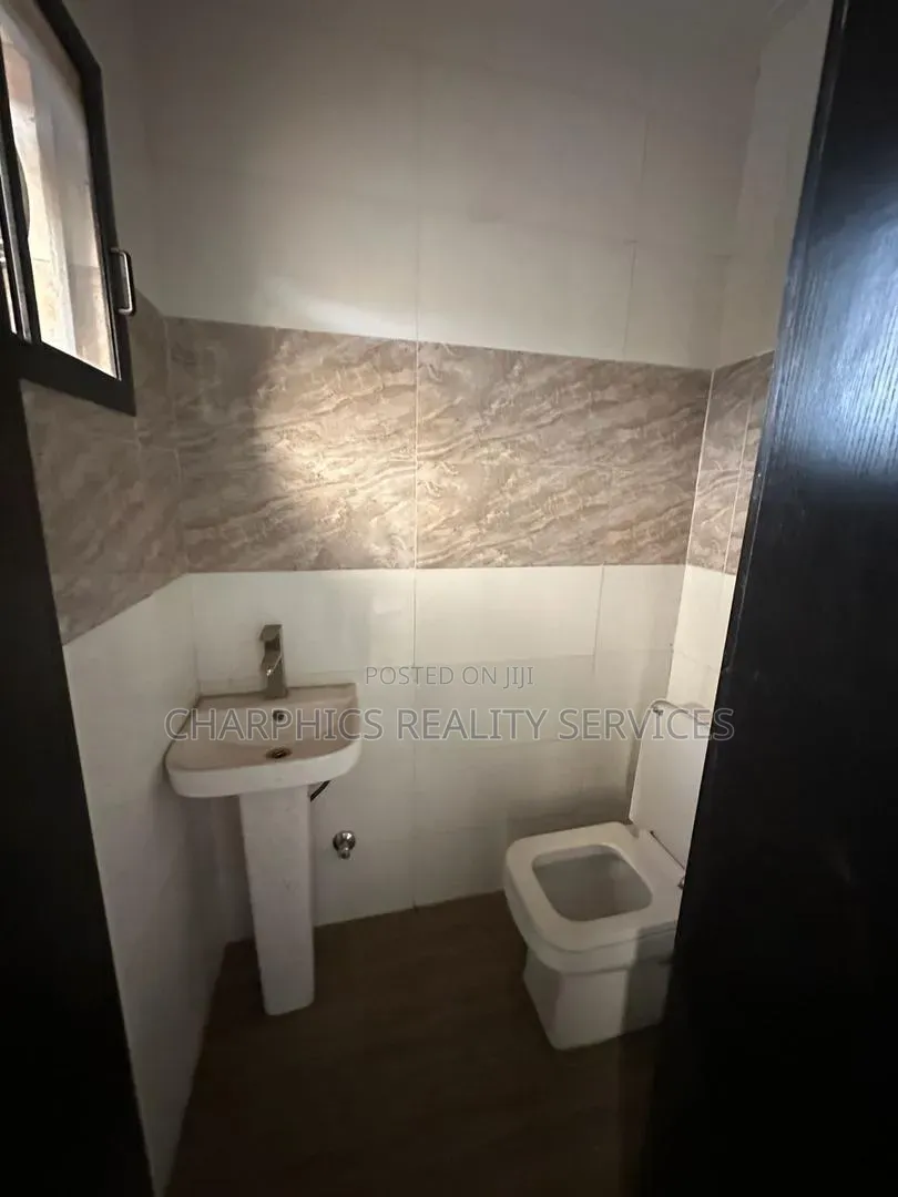 2bdrm Apartment in Anthony Village for sale in Anthony Village