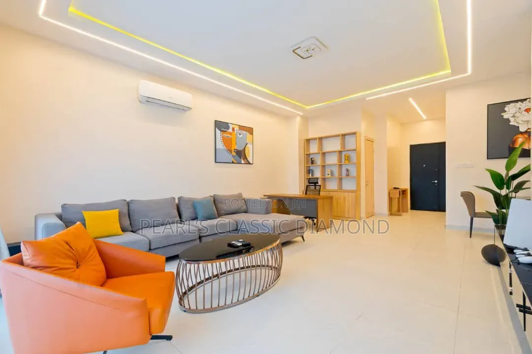 Furnished 1bdrm Apartment in Admiralty Way, Lekki Phase 1 for rent in Lekki Phase 1