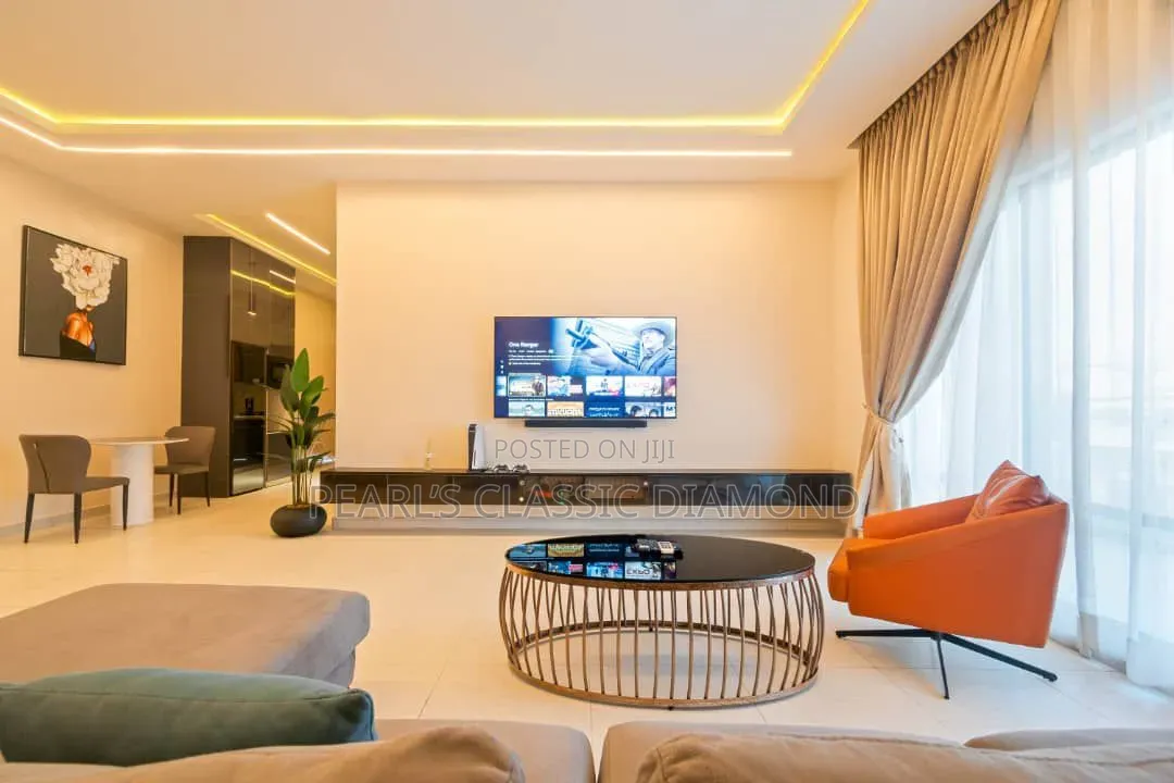 Furnished 1bdrm Apartment in Admiralty Way, Lekki Phase 1 for rent in Lekki Phase 1