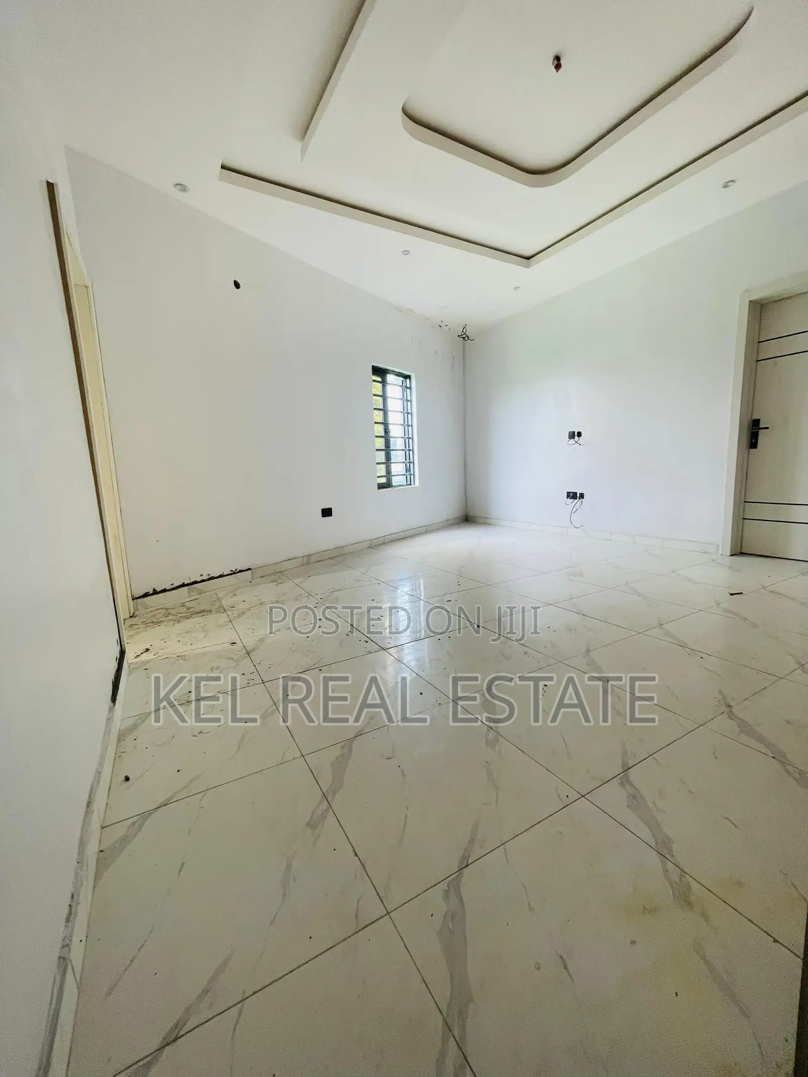 5bdrm Duplex in Omole Phase 1 for sale in Omole Phase 1