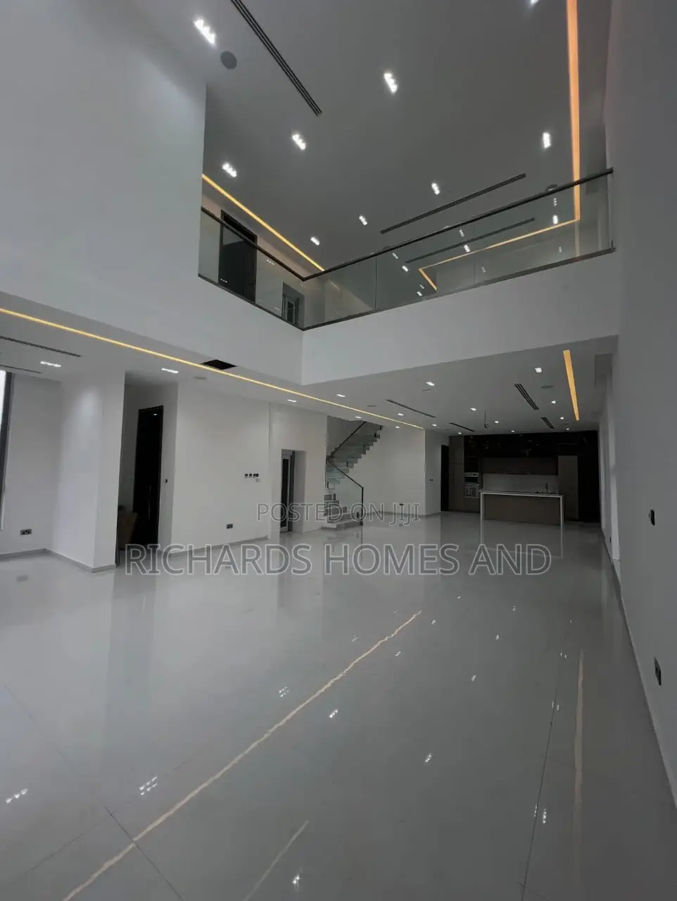5bdrm Duplex in Old Ikoyi for sale in Old Ikoyi