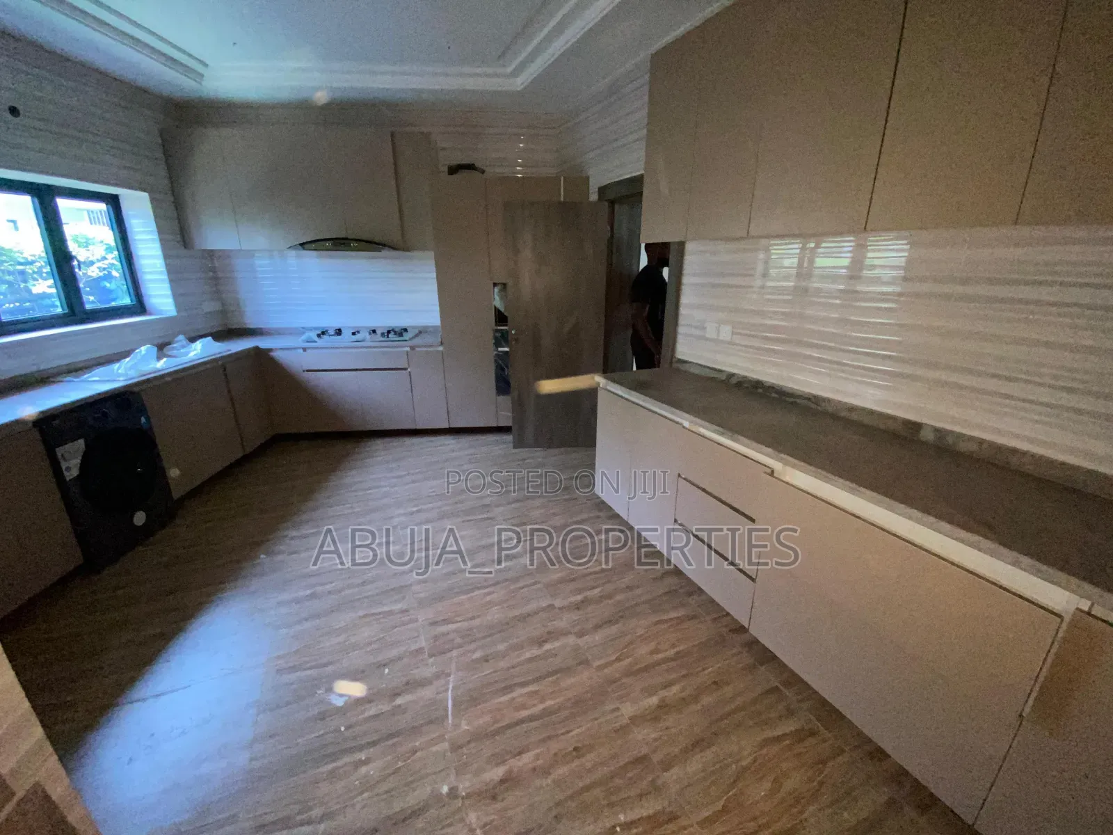 4bdrm Duplex in Before Nizamiye, Idu for sale in Idu