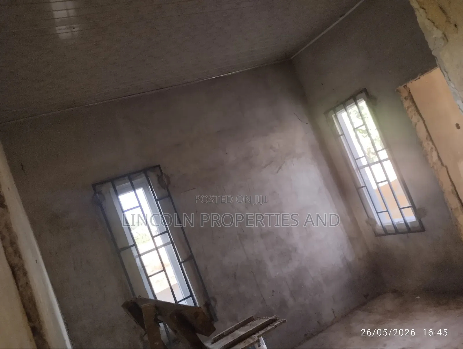 3bdrm Bungalow in Stadium Road 🏟️ Uyo for sale in Uyo