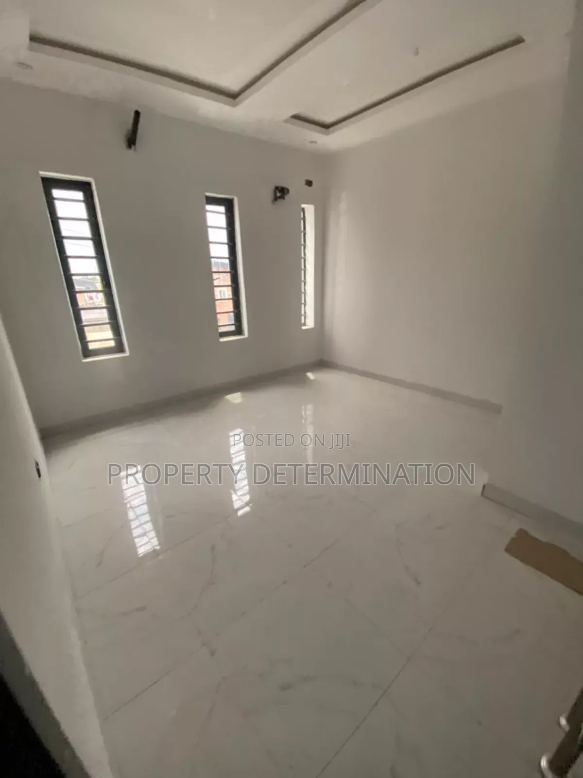 Furnished 4bdrm Duplex in Omole Phase 2 for sale in Omole Phase 2