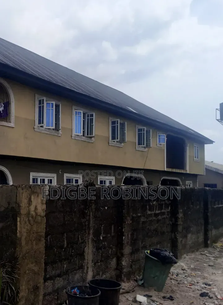 6bdrm House in Ug Estate, Okpe for sale in Okpe