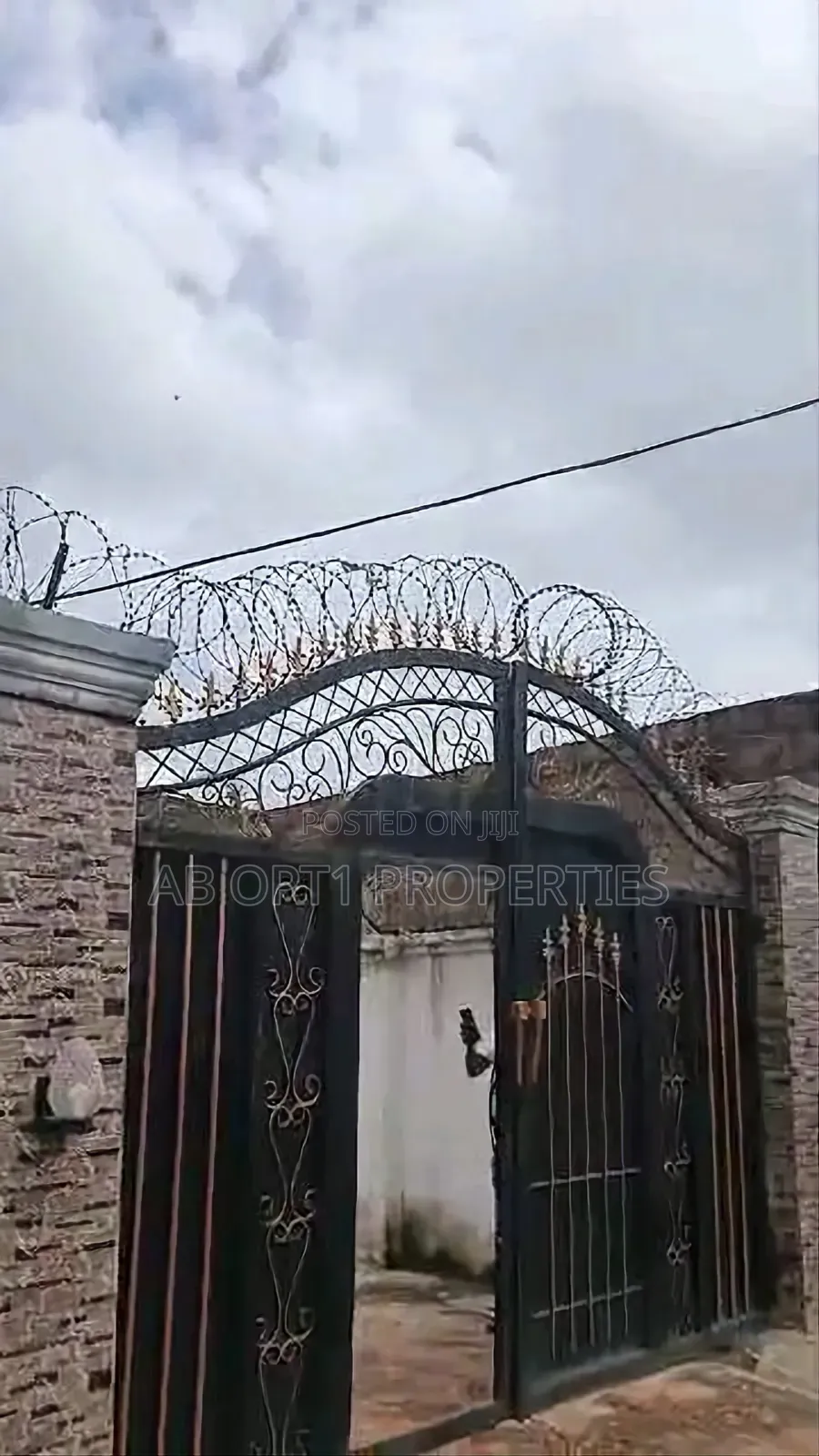 Furnished 3bdrm Block of Flats in Agbor Road Bypass, Benin City in Benin City