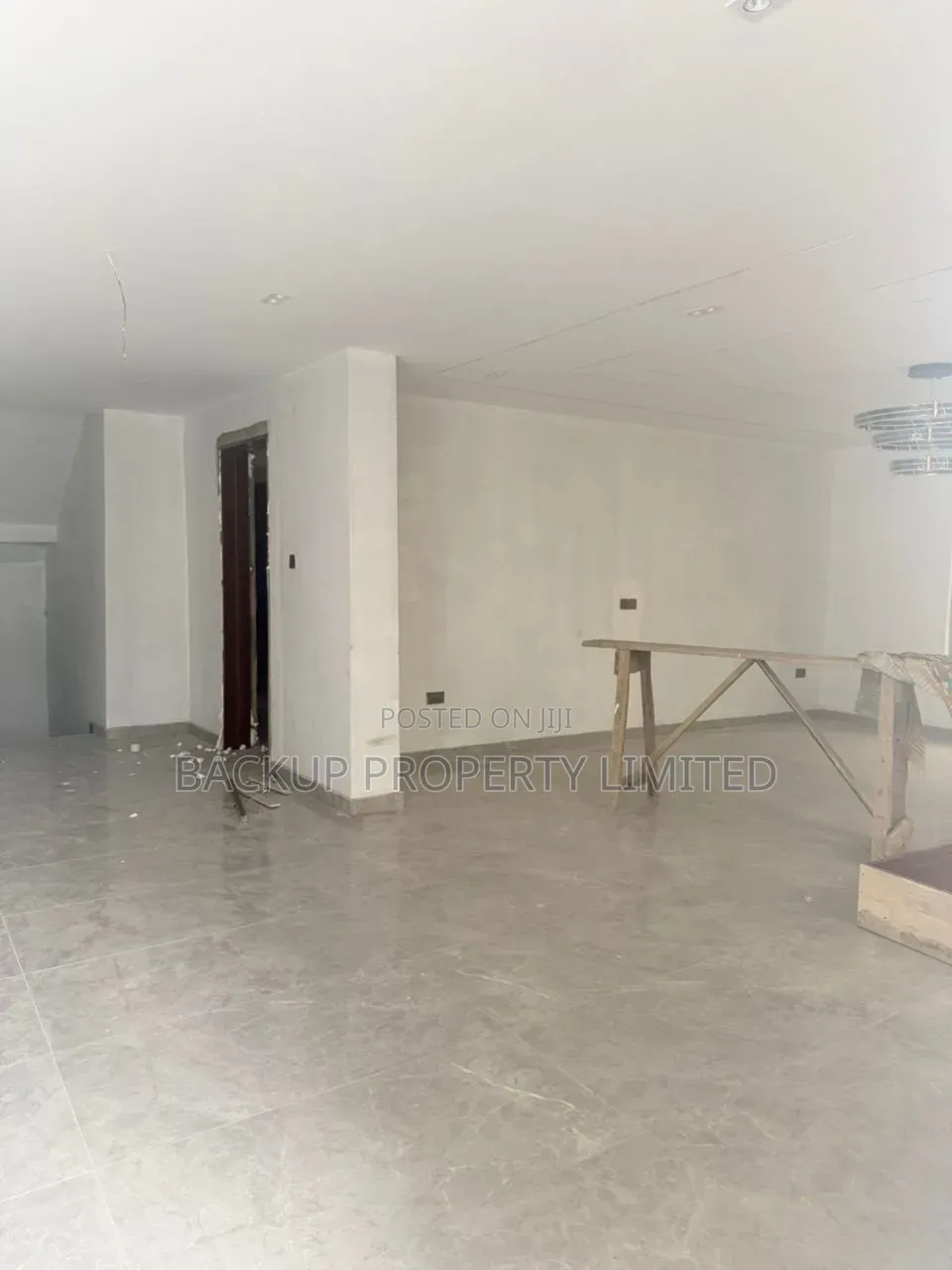 4bdrm Duplex in Onike for sale in Onike
