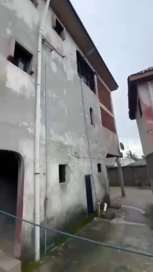 3bdrm Block of Flats in Uzoba for sale in Uzoba