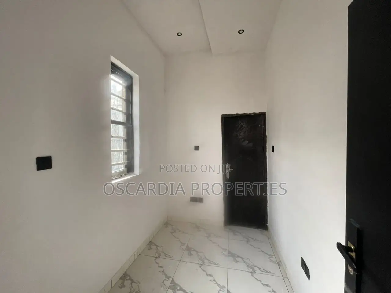 3bdrm Duplex in Sangotedo for sale in Sangotedo
