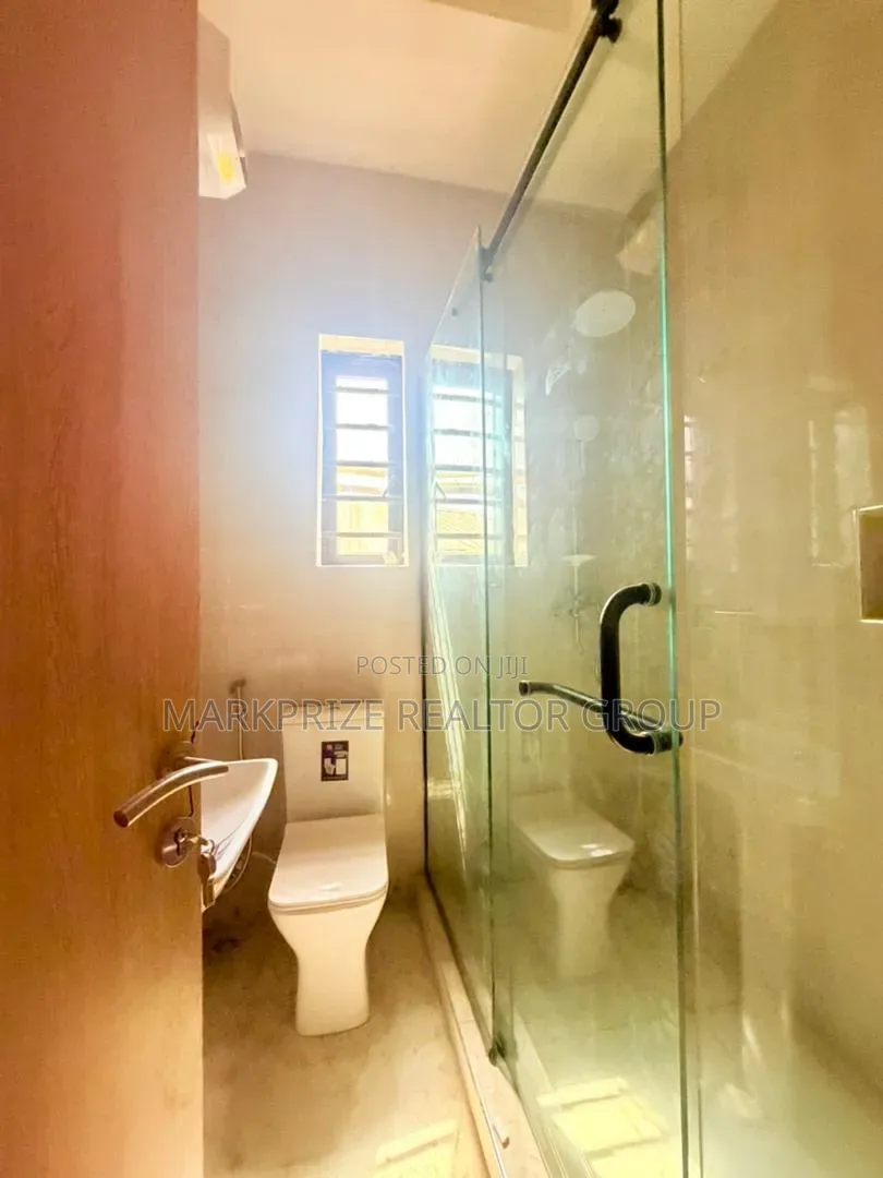 Furnished 4bdrm Duplex in Opebi Ikeja for sale in Opebi