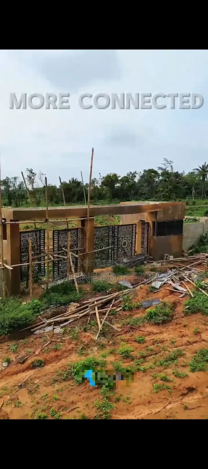 Dry Land Located at Emuren-Ikorodu, Ogun State in Ikorodu Garage