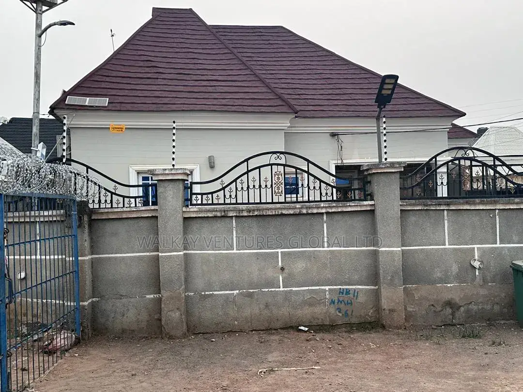 3bdrm Bungalow in Waterfronnt, Karu for sale in Karu