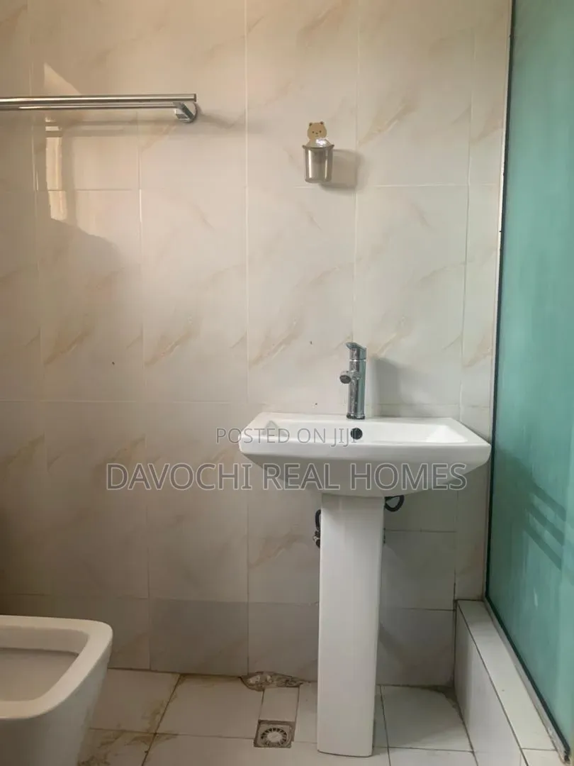 3bdrm Apartment in Lekki Phase 1 for rent in Lekki Phase 1