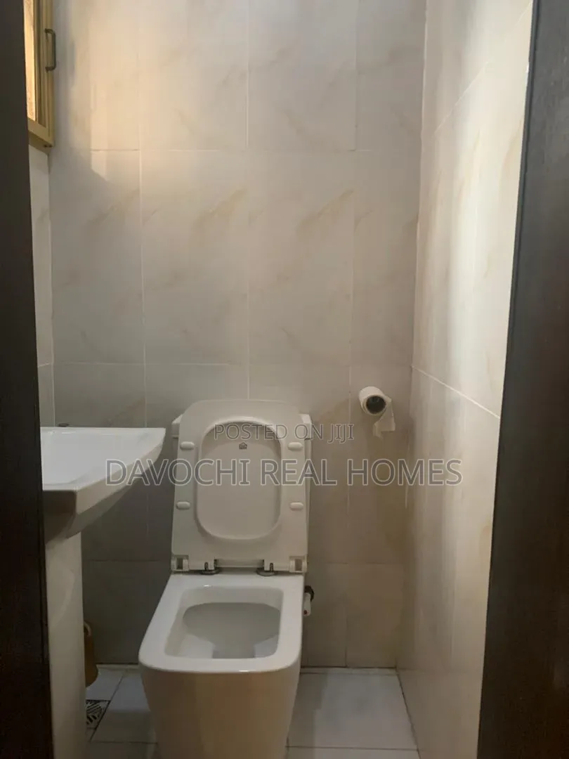 3bdrm Apartment in Lekki Phase 1 for rent in Lekki Phase 1
