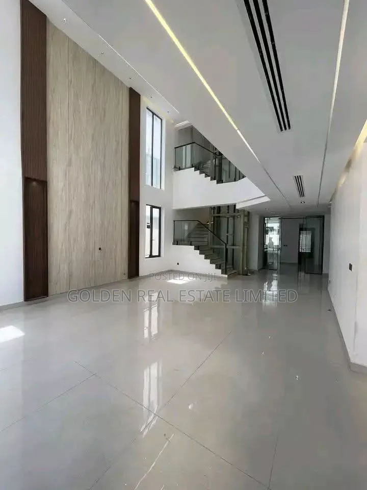 6bdrm Duplex in Lekki Phase 1 for sale in Lekki Phase 1