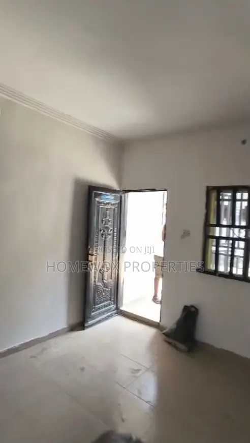 1bdrm Apartment in East West Road for rent in East West Road