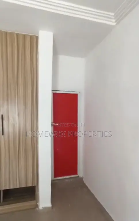 1bdrm Apartment in East West Road for rent in East West Road
