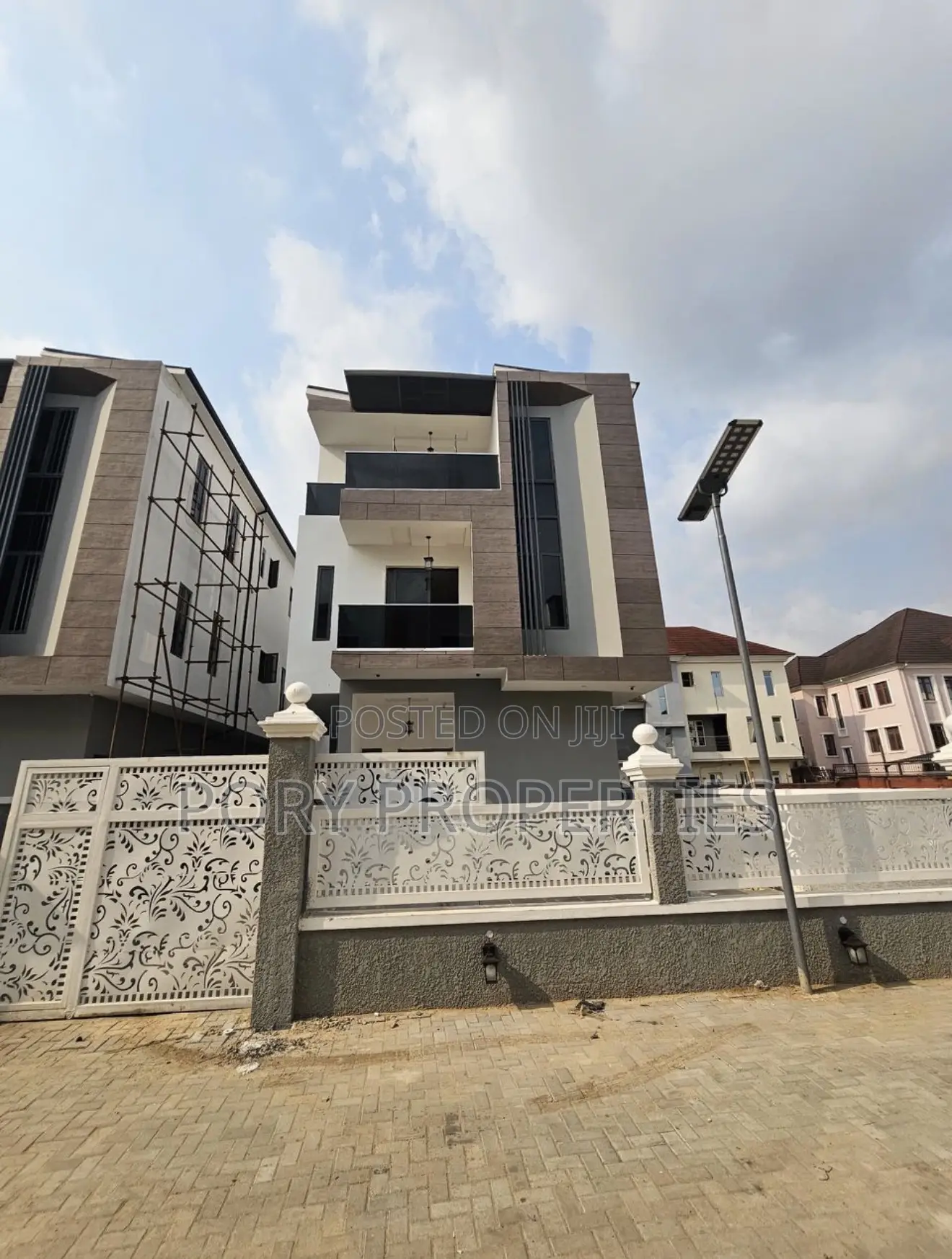 Furnished 5bdrm Duplex in Ikeja Gra for sale in Ikeja GRA
