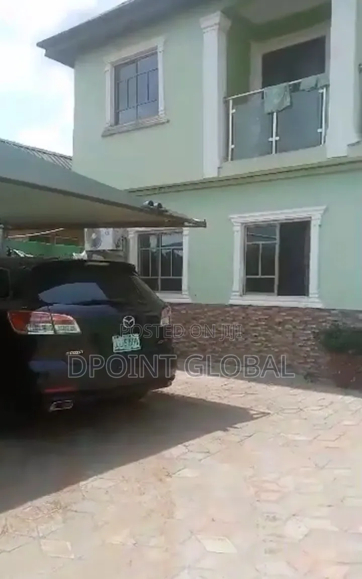 8bdrm Duplex in In Estate, Ijegun for sale in Ijegun