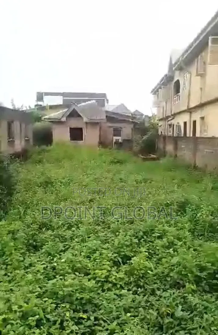 Half Plot at Mosalashi Bustop Area of Alimosho in Ipaja / Ipaja