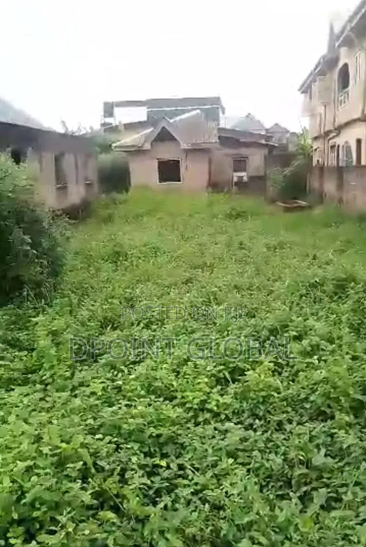 Half Plot at Mosalashi Bustop Area of Alimosho in Ipaja / Ipaja