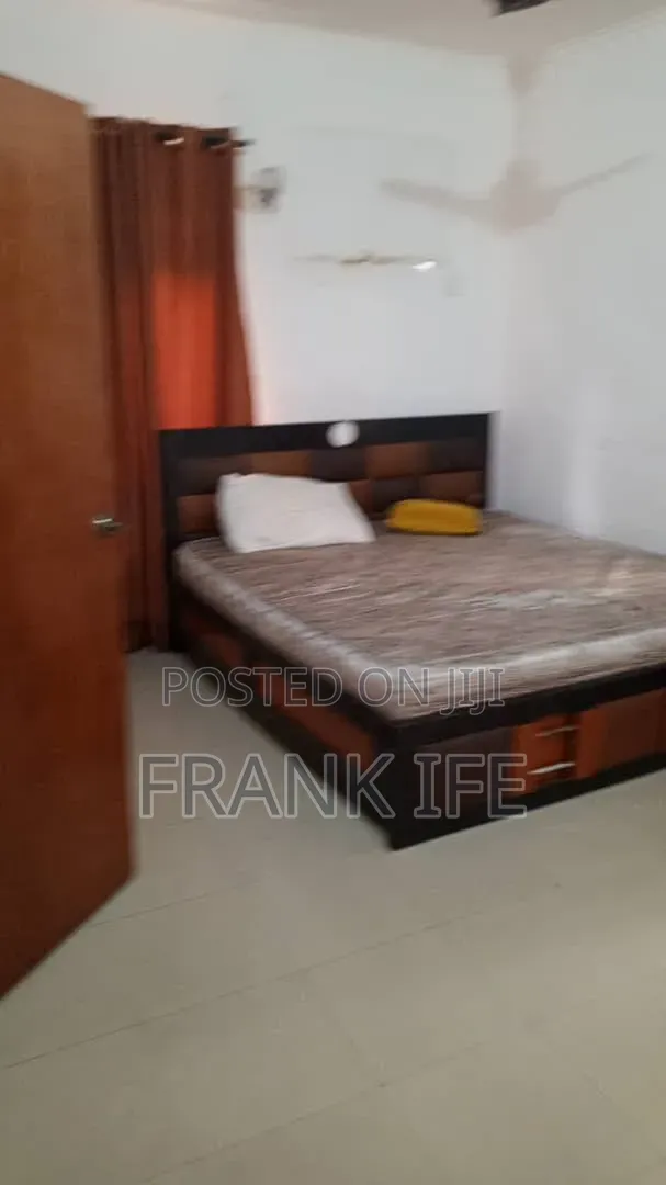 Neat Miniflat and Single Room Shortlets in Thomas in Thomas Estate