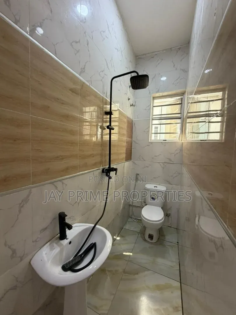 1bdrm Shared Apartment in Oral Estate, Lekki for rent in Lekki